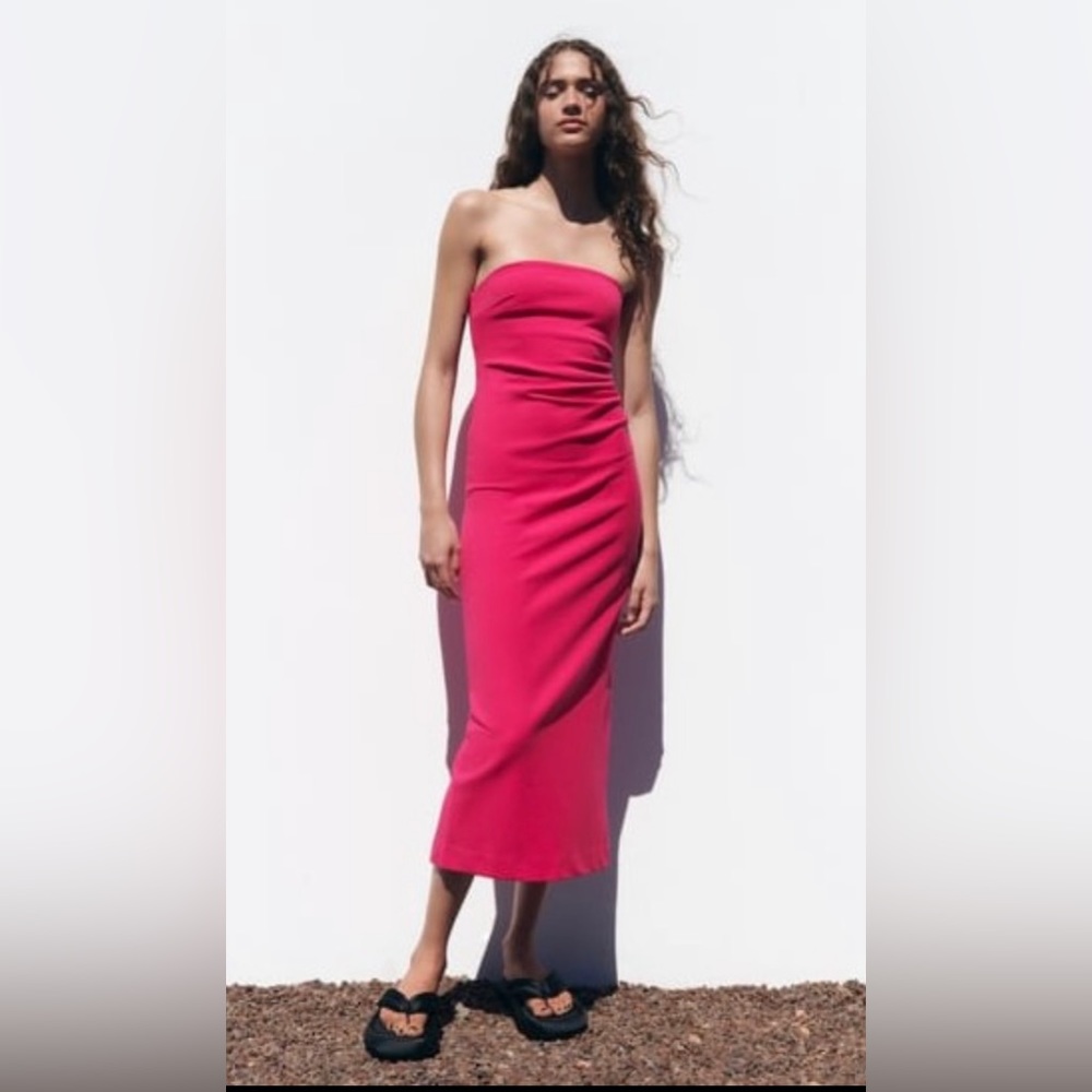 NWT - Zara Strapless Fuchsia Knit Midi Dress Size S
